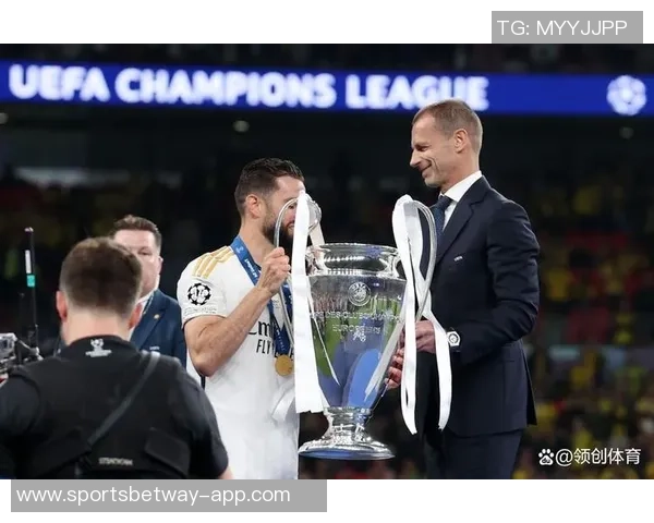 智利公司向欧足联索赔1800万镑指控剽窃欧冠新赛制